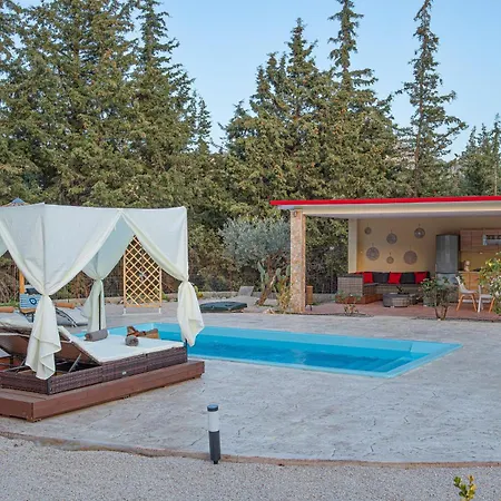 Physis Luxury Вилла