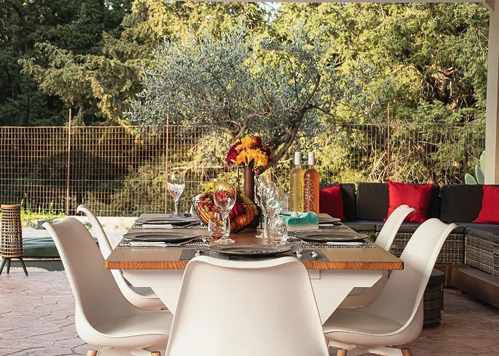 Physis Luxury أرخانجلوس