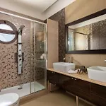 Physis Luxury *