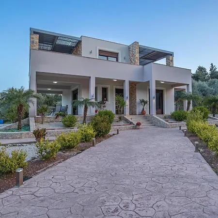 Villa Physis Luxury