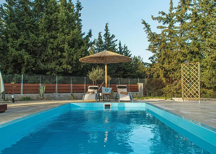 Physis Luxury