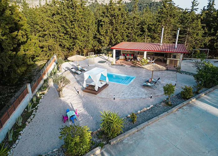 Physis Luxury Archangelos (Rhodes)